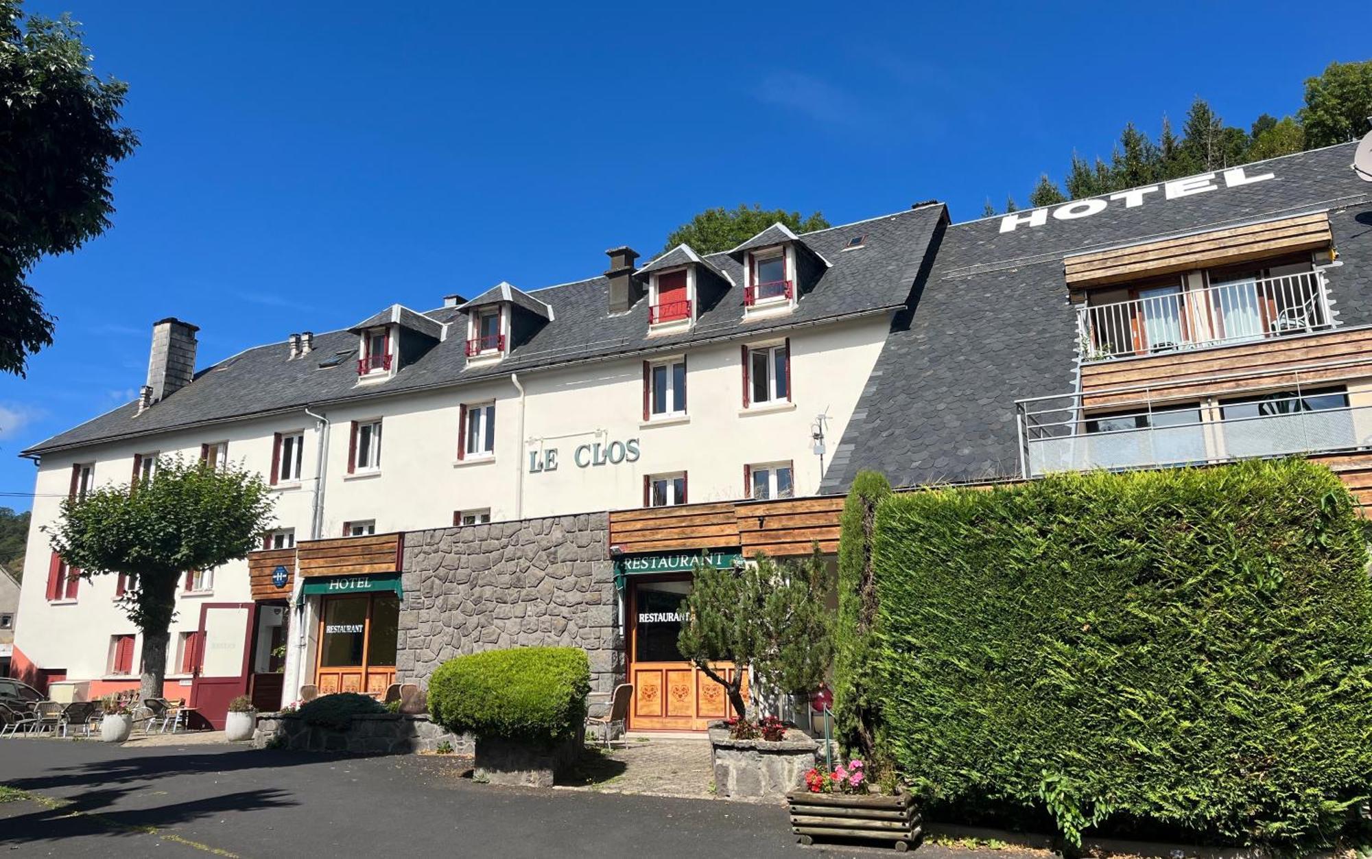 בסה-א-סנט-אנסטאיס Hotel Restaurant Le Clos מראה חיצוני תמונה