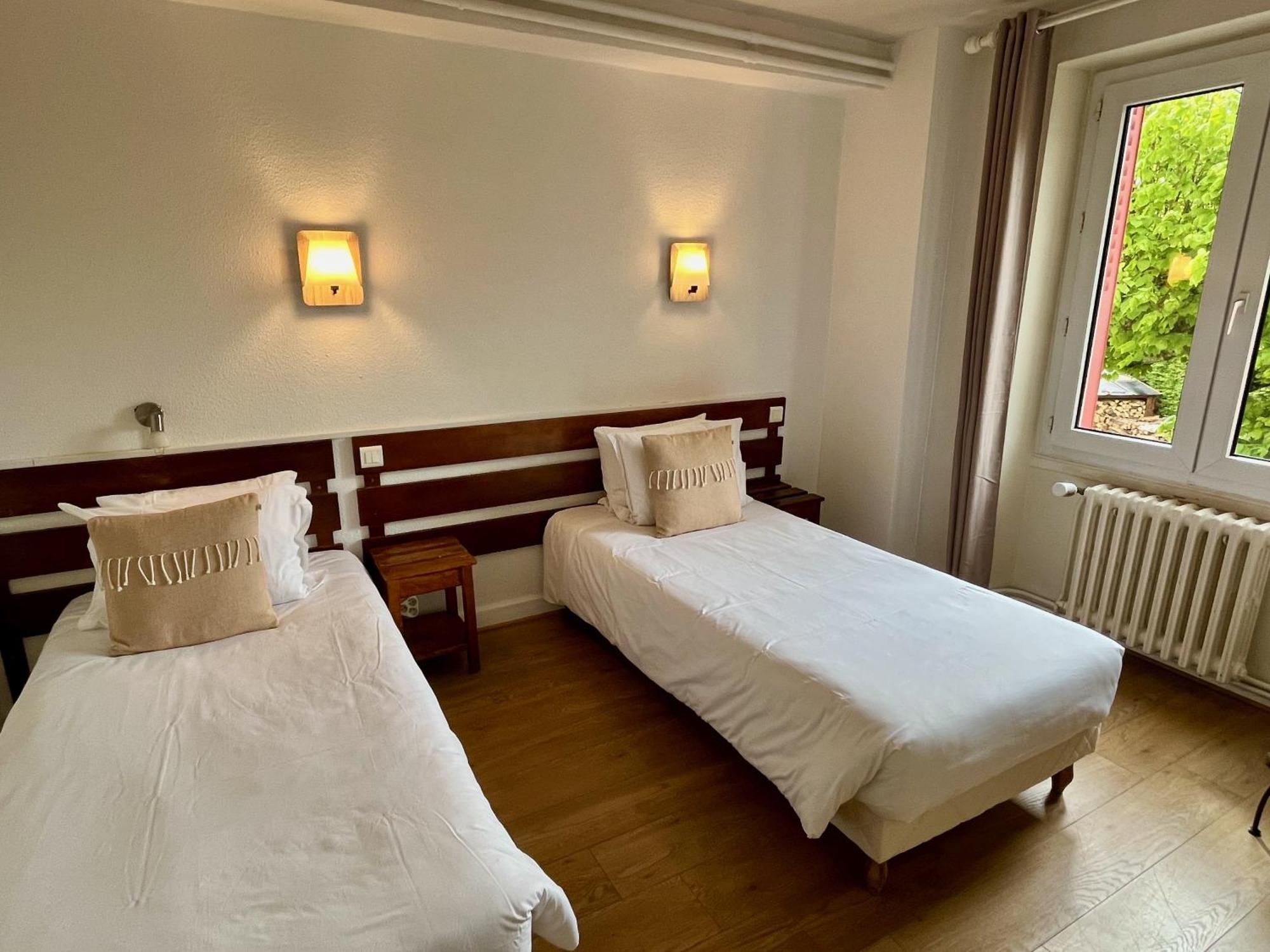 בסה-א-סנט-אנסטאיס Hotel Restaurant Le Clos חדר תמונה