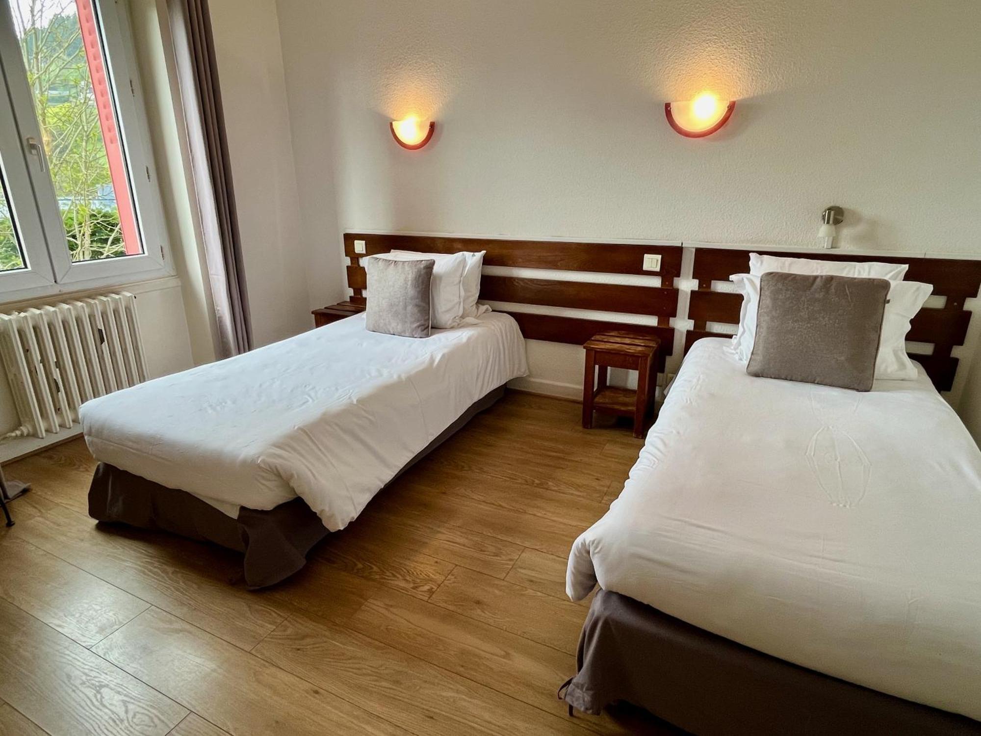 בסה-א-סנט-אנסטאיס Hotel Restaurant Le Clos חדר תמונה
